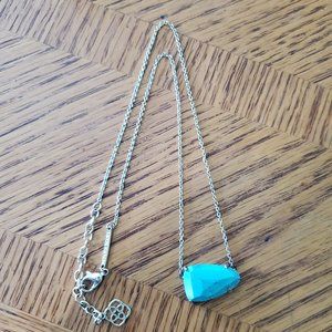 Kendra Scott necklace